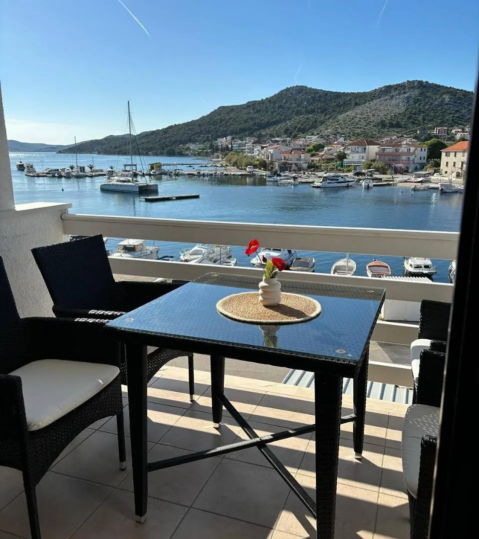 Villa Samac Trogir Pensionat