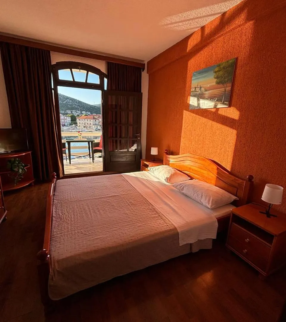 Villa Samac Trogir Pensionat Seget Vranjica