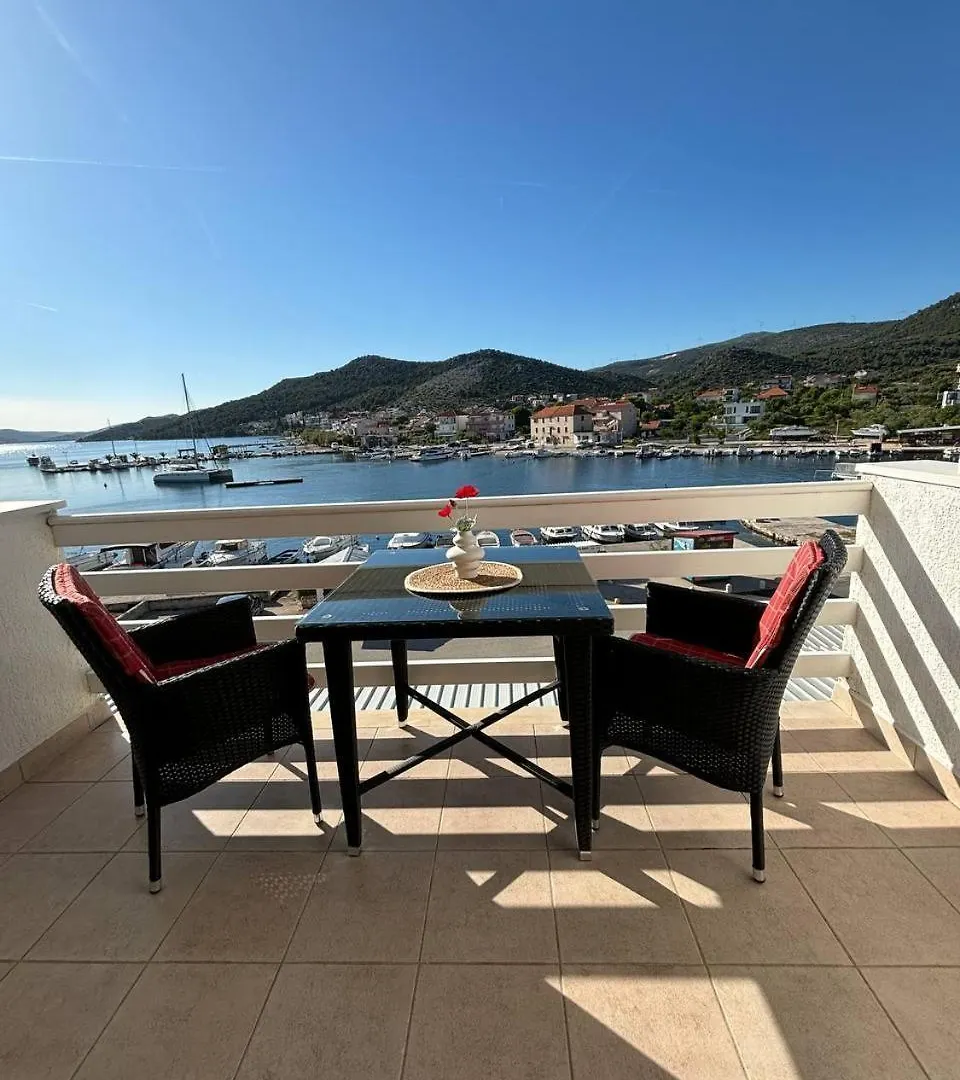Villa Samac Trogir
