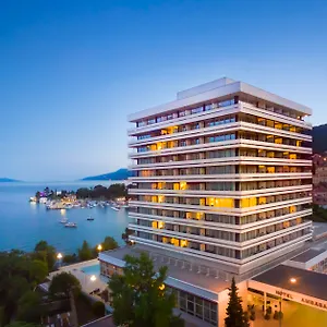 ***** Hotel Ambasador - Liburnia Croatia